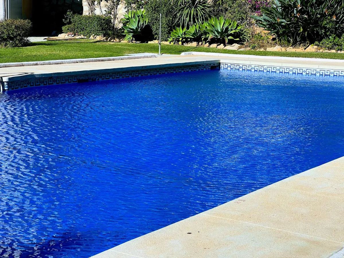 a31c8155-18ee-4771-b568-1fbdeff8c823