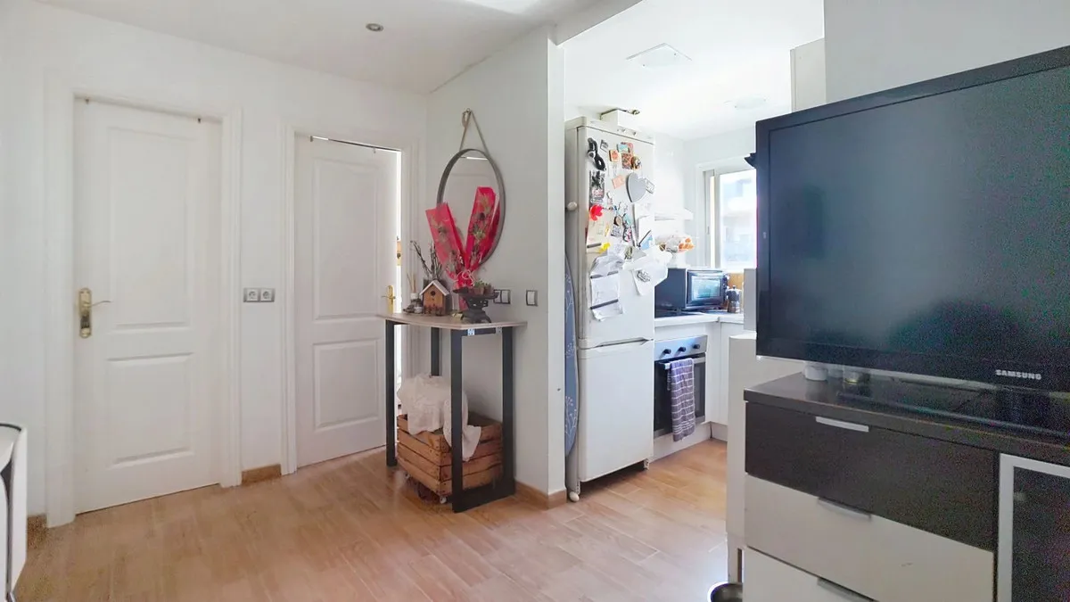 66d2ac8a-0d99-48b1-9a0c-f186e177bb2d