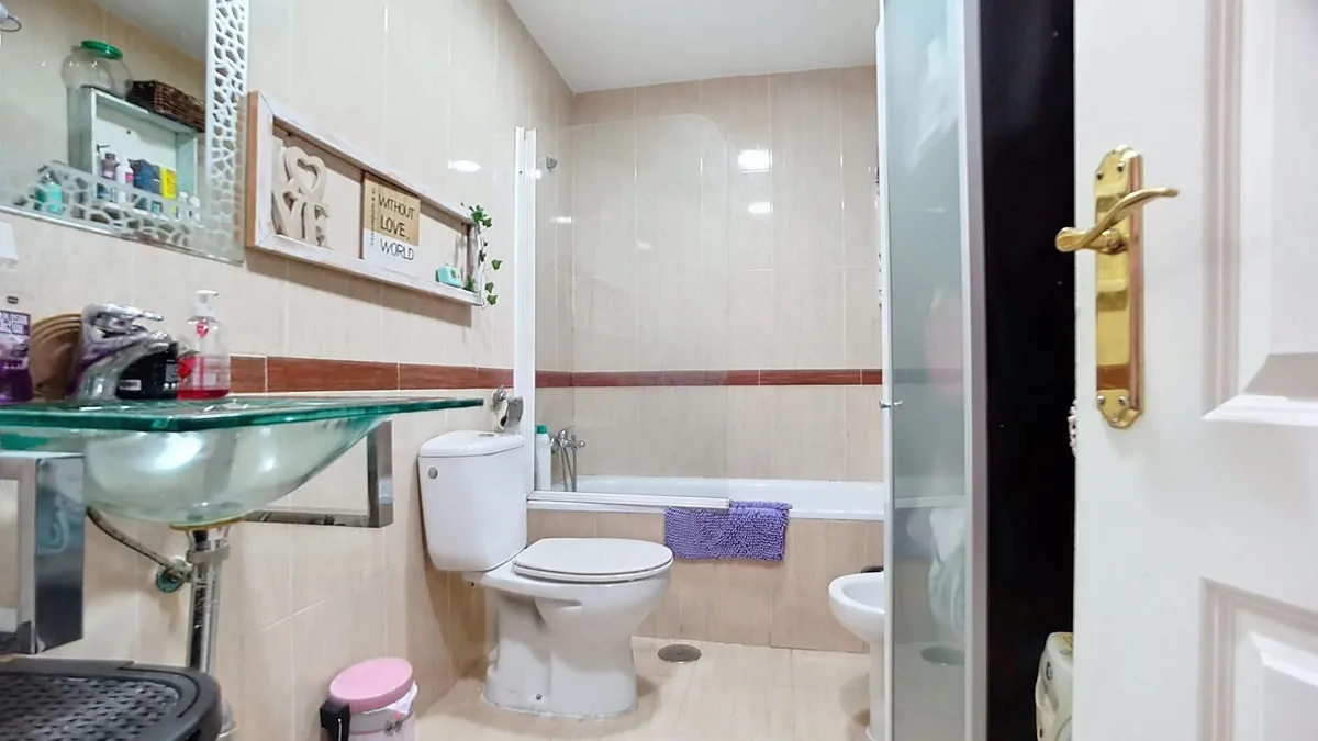 aa2977bc-44f9-4612-a90e-74227a057b55