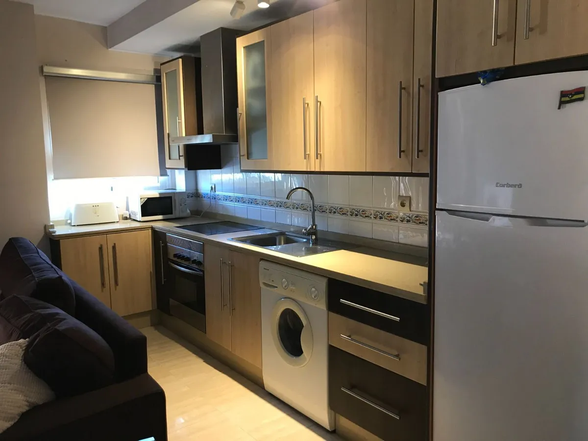 03ebadb8-d528-4c74-9659-97c38f8d93fc