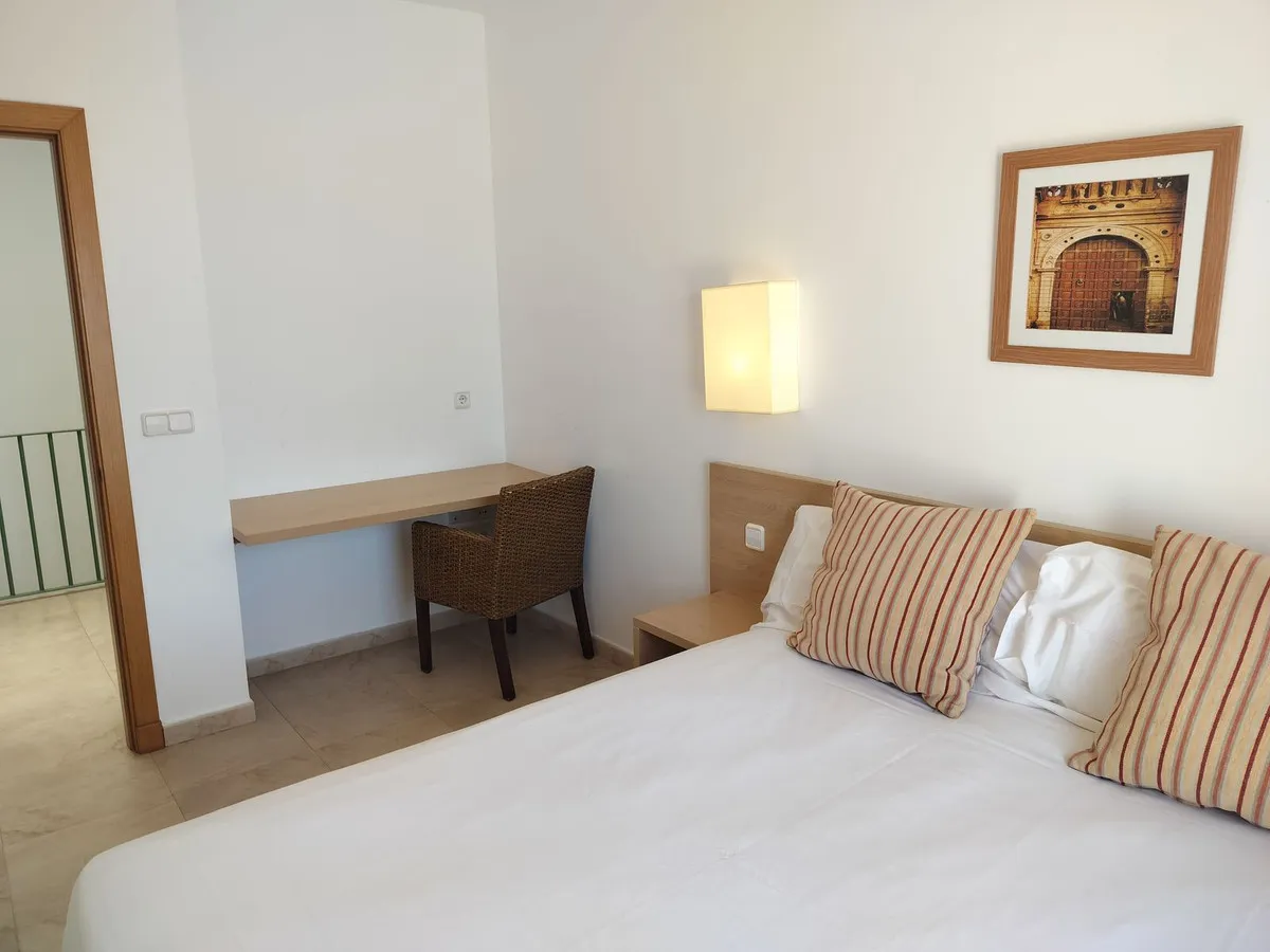 2ac022d9-97ac-4d25-9c77-2737c427bb64