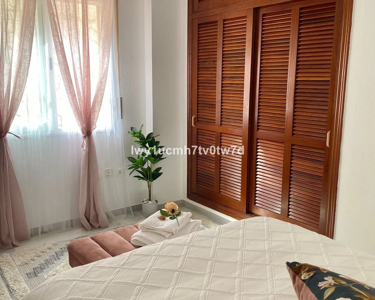 b9d2e13a-f6d7-4e94-9c21-2428c94b02e6