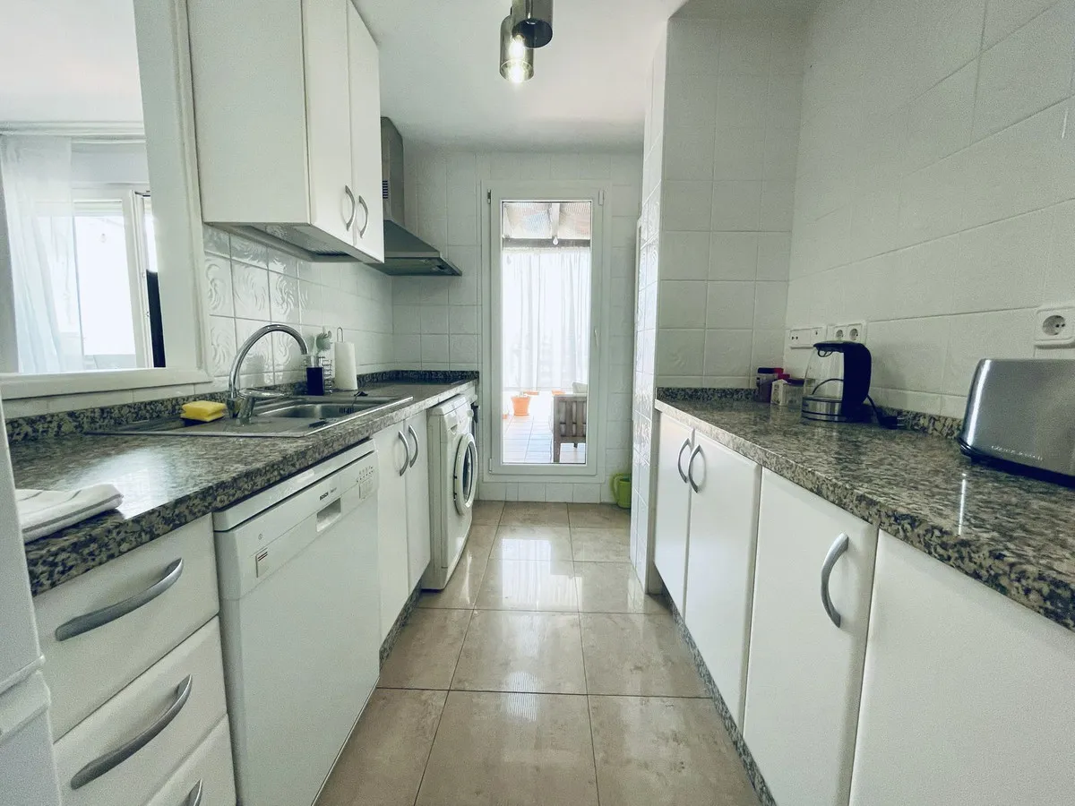 0d1a87cd-ffc5-490c-8213-5adaf06f29d6