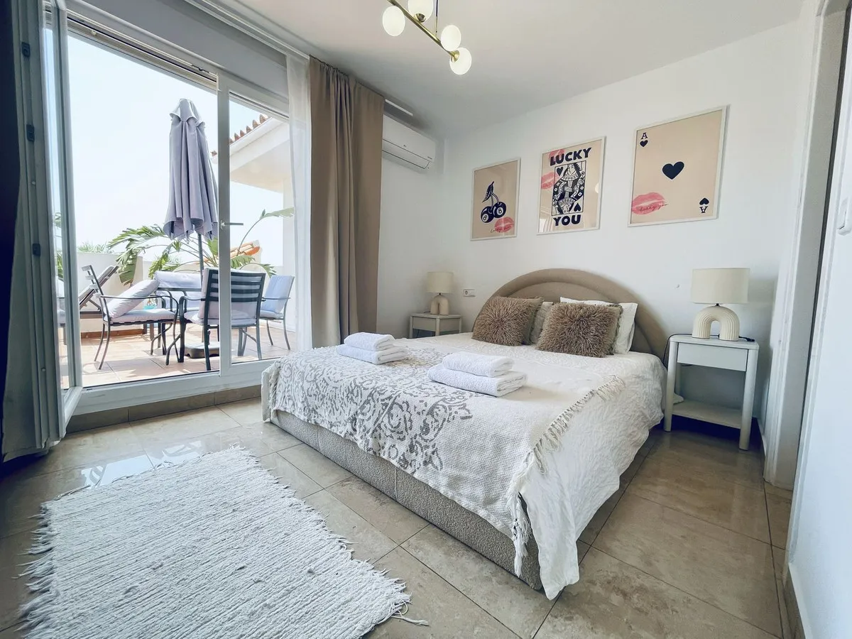 9bbd6e4b-69e2-47e3-8dd1-b3d8db7a65b0