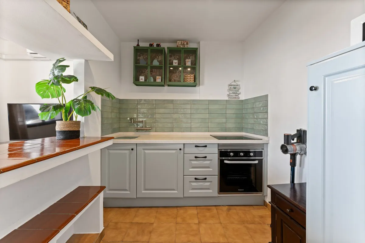 56060adb-1853-4486-a4bd-642930d8824c