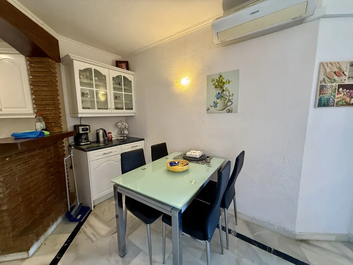 08d35830-fdac-479f-b117-63408b07164d