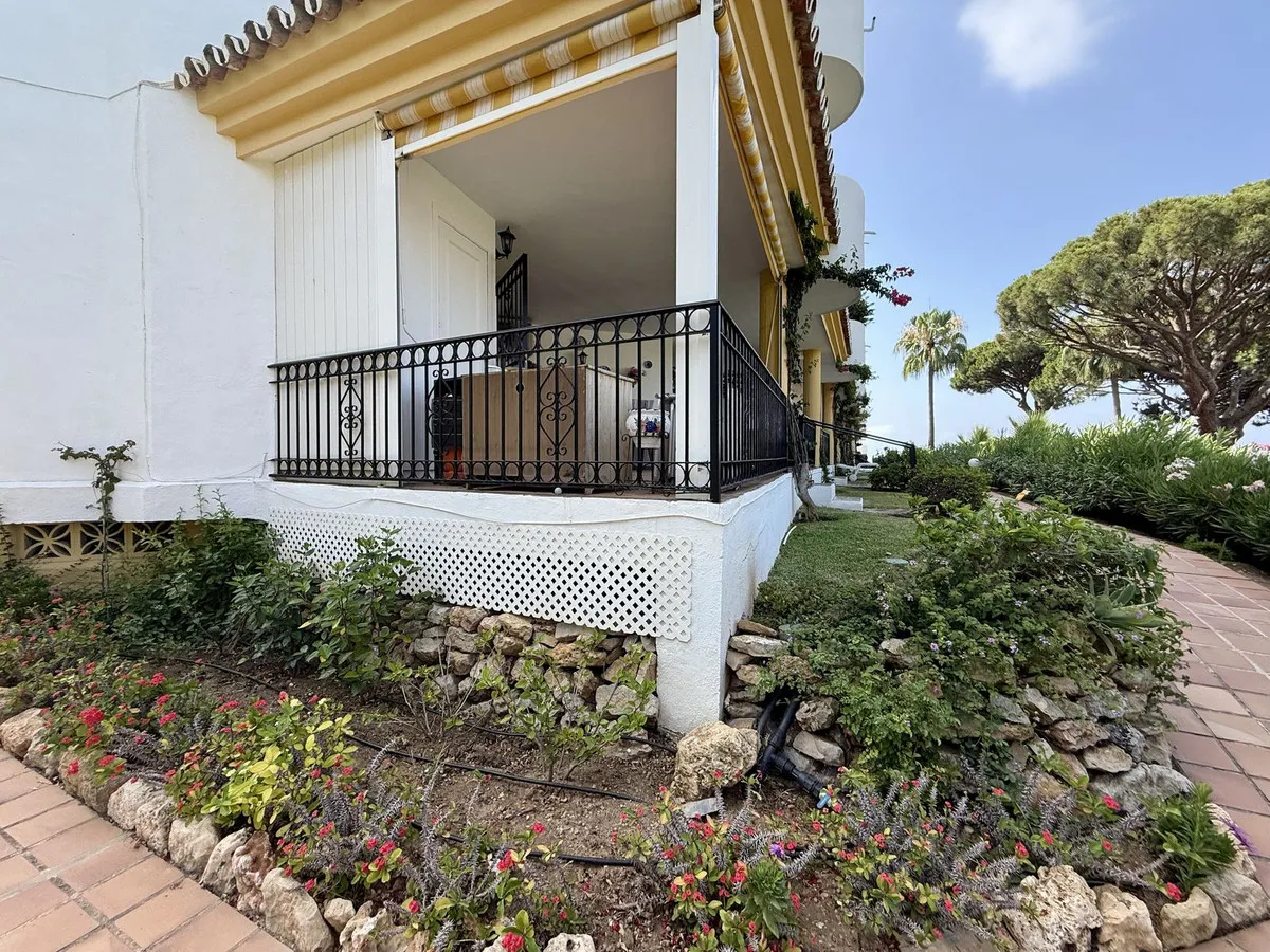 3b9233bf-6eaf-455b-a9c4-14979bd32a51