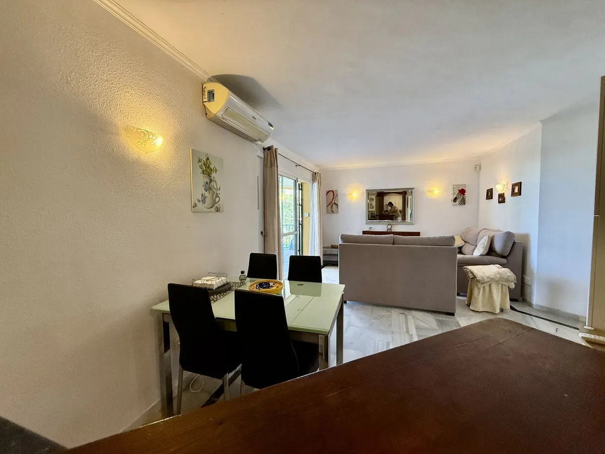 aa8229c1-1a4a-453d-8c80-6f32cc158f91