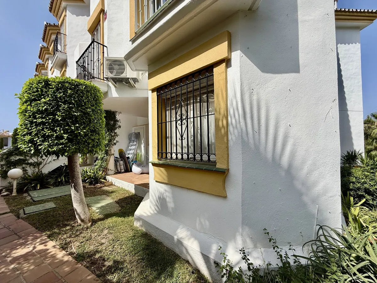 d625030a-bb95-4faa-bd5f-21e27c72a0d4