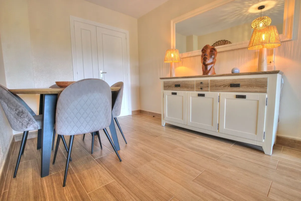 a5f9aed7-750d-4981-8732-676b5868e0b7