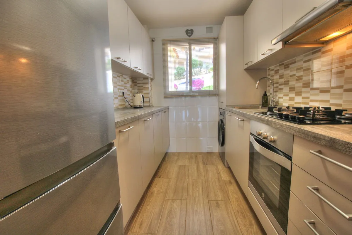 e2133815-e2f8-4879-b71b-4f8141046ce0