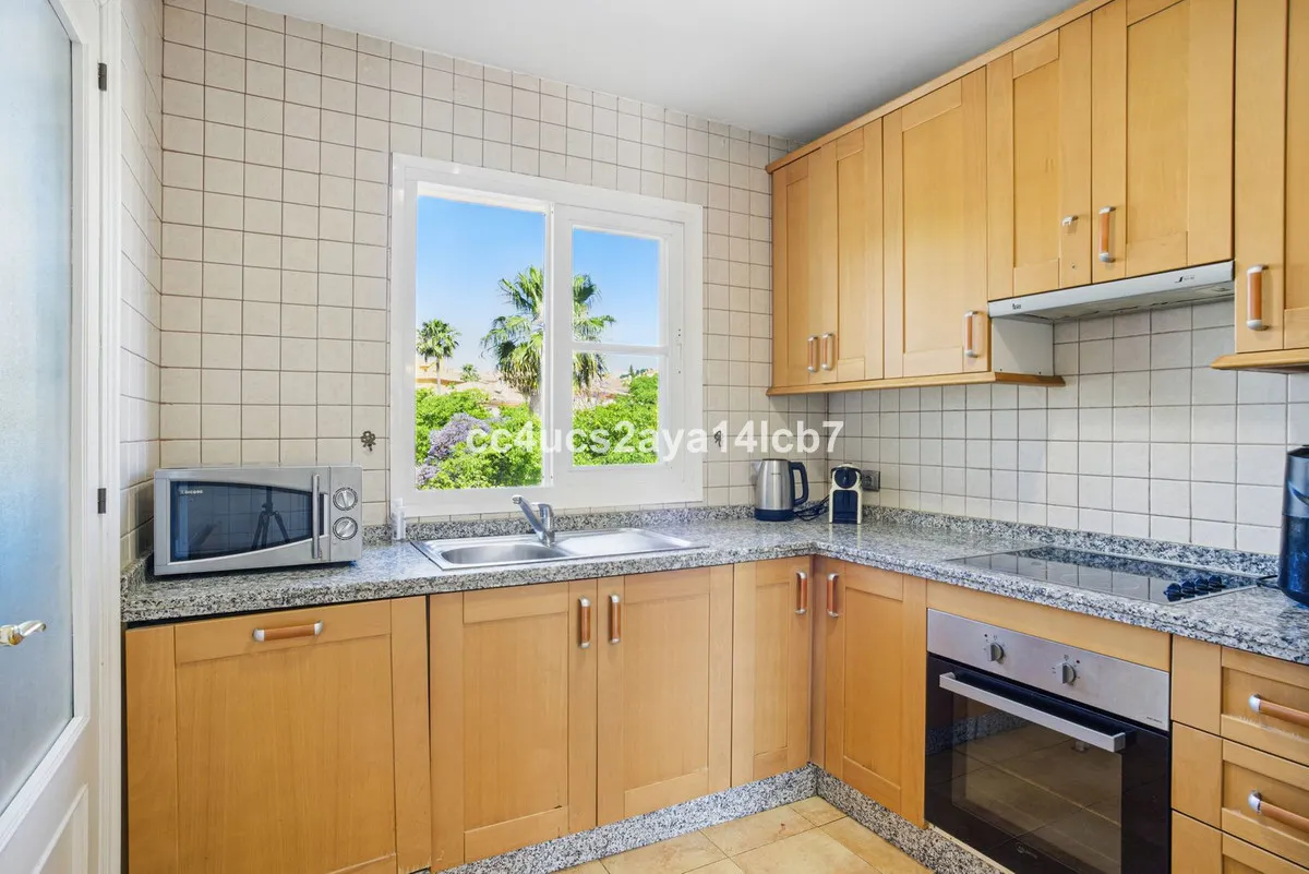 3eb54812-f190-421a-9bc4-6ee42240e119