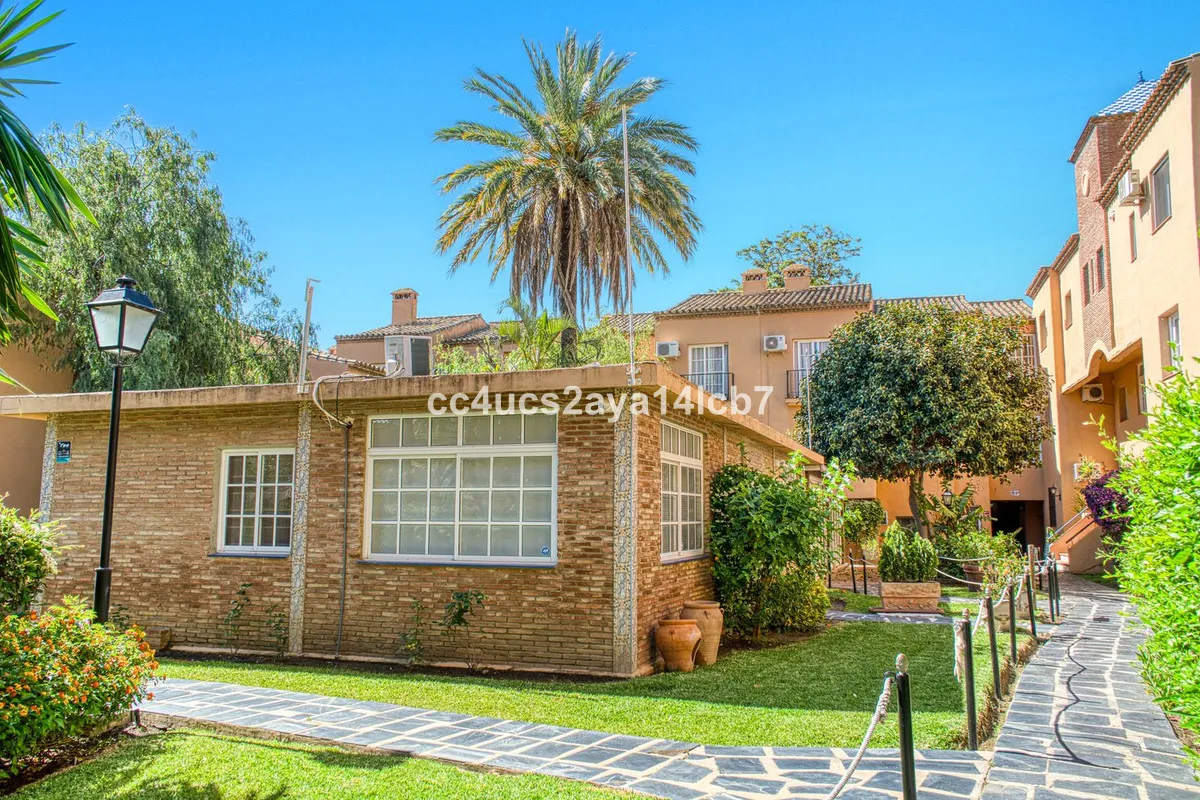 c6693dda-c456-418f-986b-5ff0dde0358d