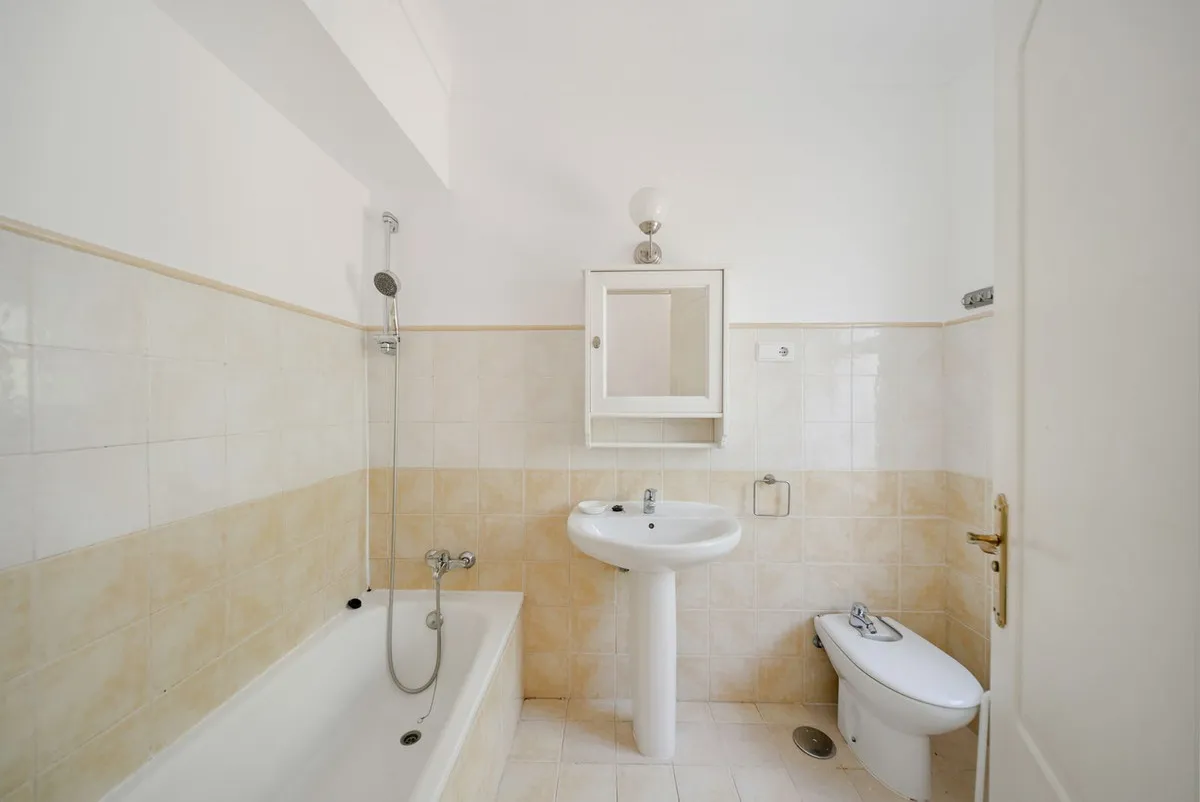 9cff2a9a-225e-43e8-abe9-7fb0072c2247