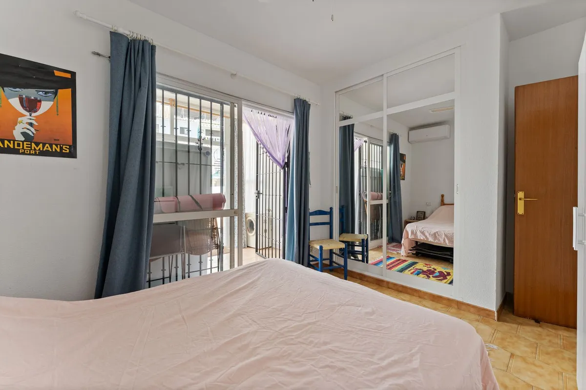 f18dbc02-9673-425b-9328-95fa8cb26fba