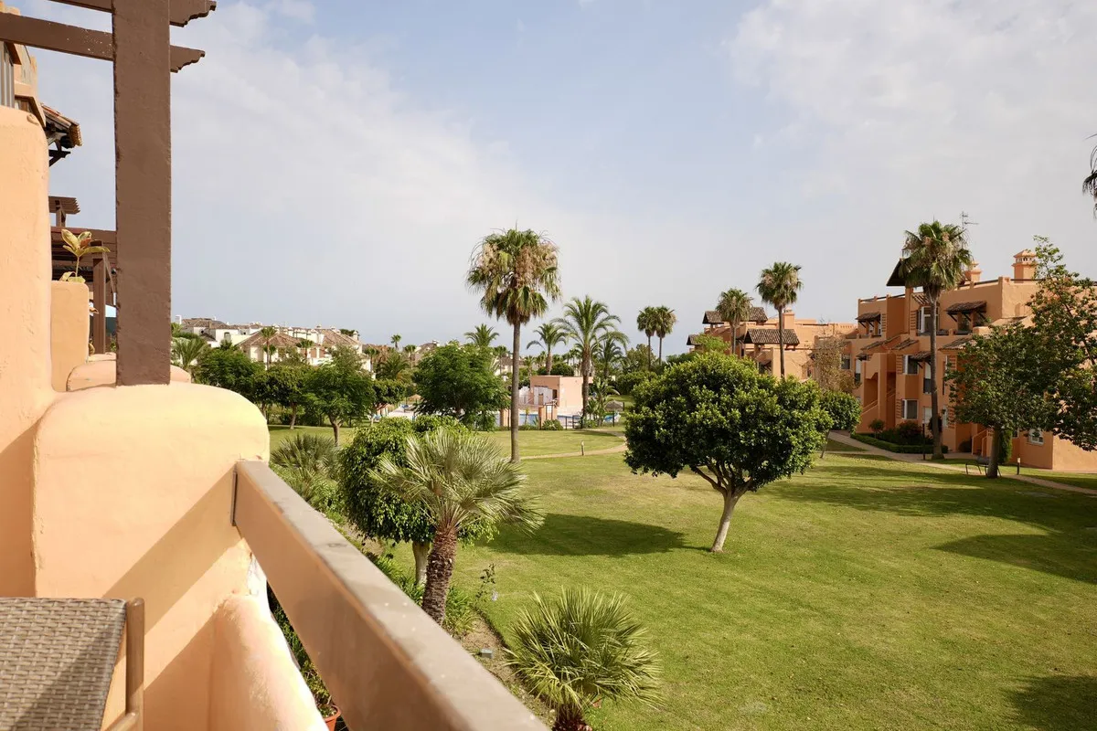 094805ea-c0e9-449d-95f5-93cb70fbb0d4