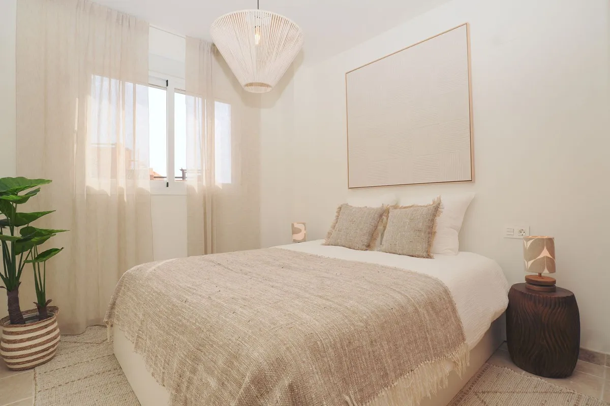 4922ac67-ffbb-4a77-8e2c-41d4d43c9c93