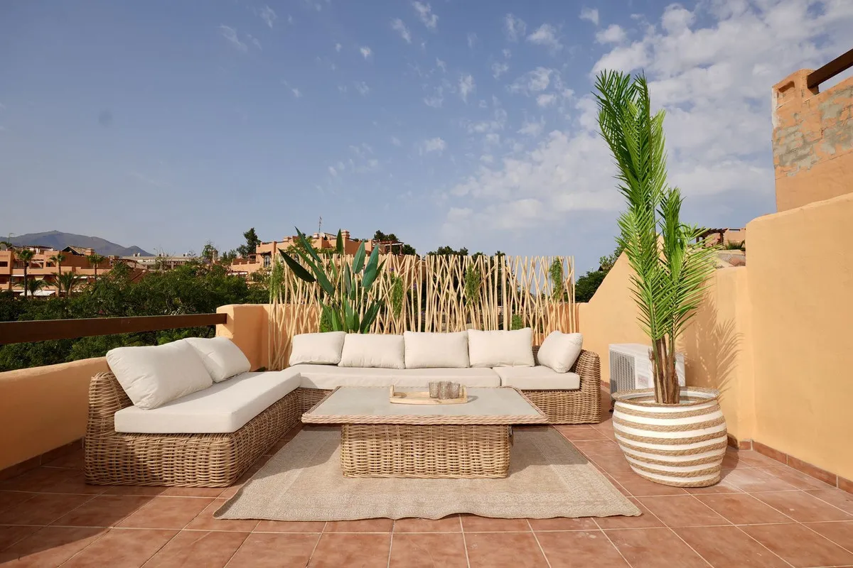 69b8eb39-89e9-416a-bea8-6c3f3aee8973