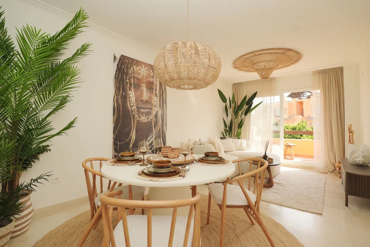 8a7d6207-3af7-4b9f-b796-a7369f91d7b3