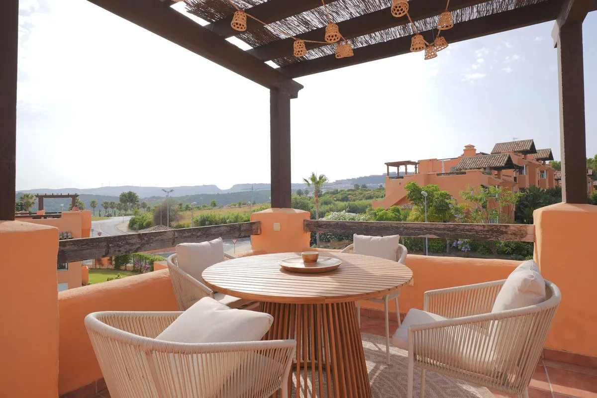 93cbb487-3479-4e23-ace6-ca0c3e5a4b9a