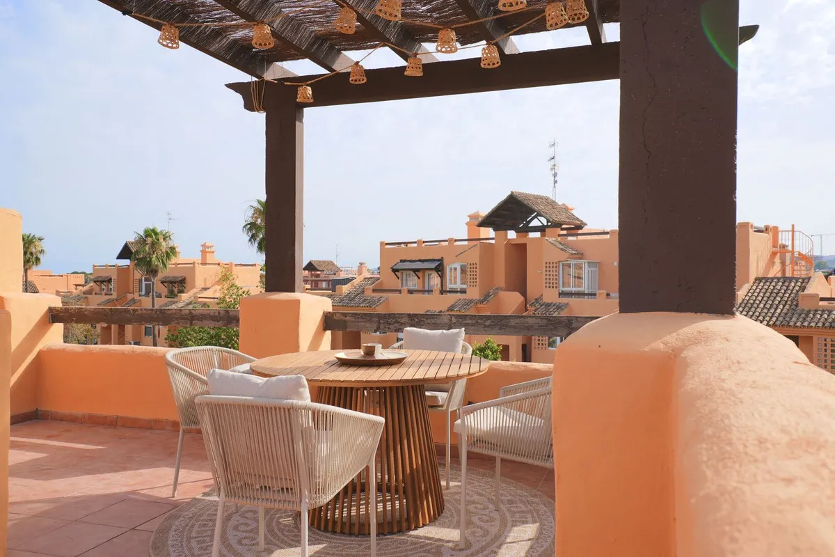 ec6b134b-6175-491e-ada1-ed339f9a3afb