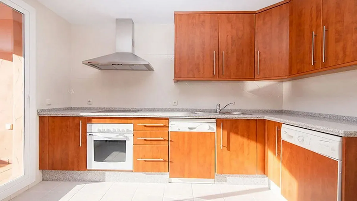 4b62564b-b4ba-455f-9ef9-4e25d6b9e316