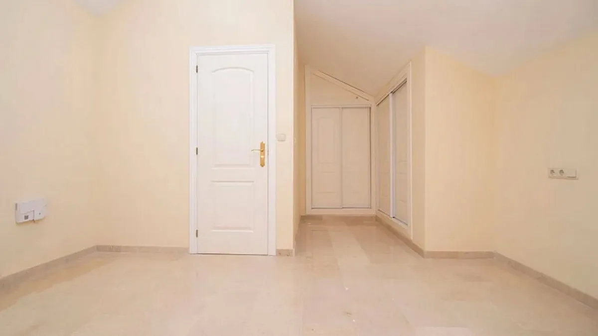 544c40b8-8ae9-467f-a53e-dc16dd66d1f8