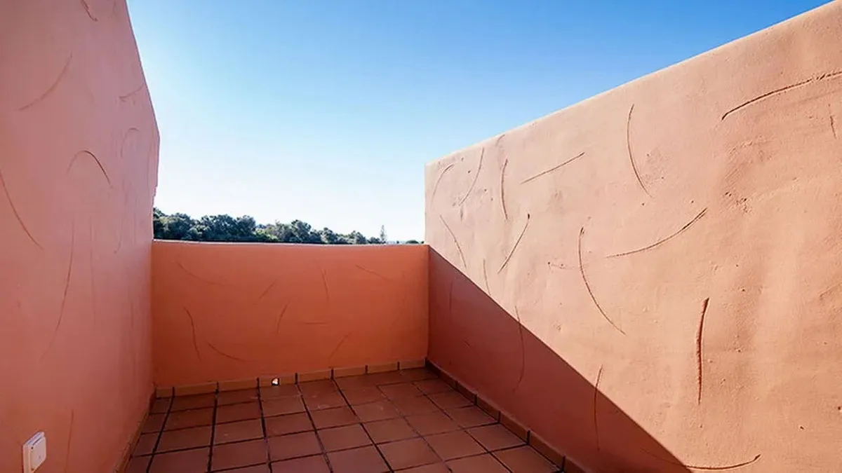 ce126636-c556-4710-a1cc-7323113c8568