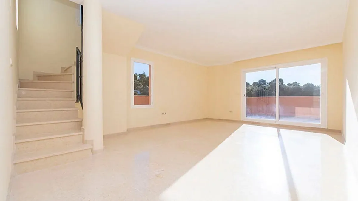 e89d3a1a-6216-4d45-a185-13b9d9a9b2bf