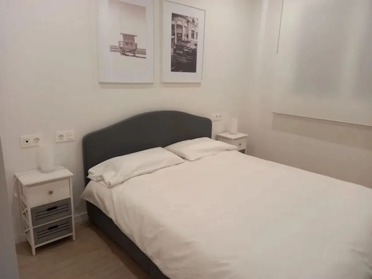 afb615c2-9193-48ef-b59e-765e57fead59