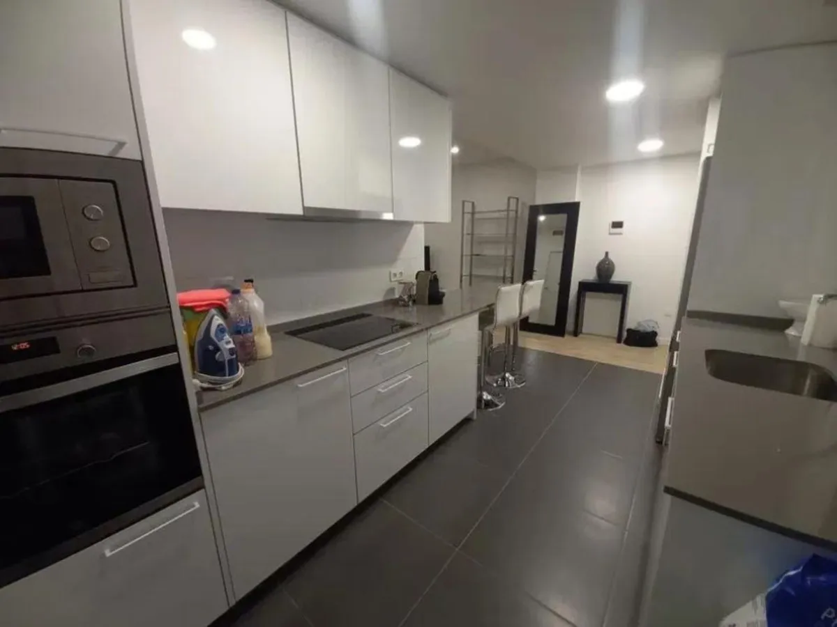 dc9992a2-8a44-43c8-a007-6f11a909769e