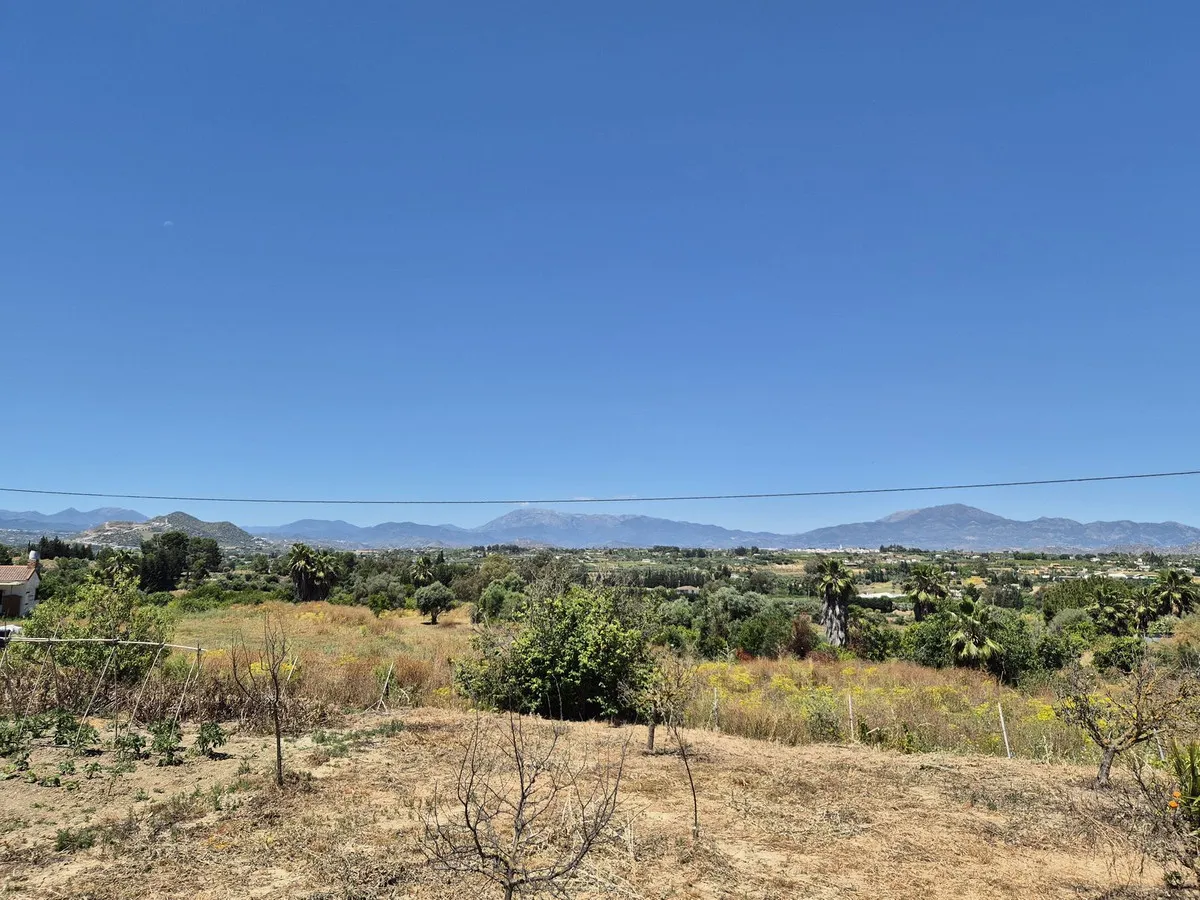 1063d6b2-23b1-4462-aa84-4394e624a946