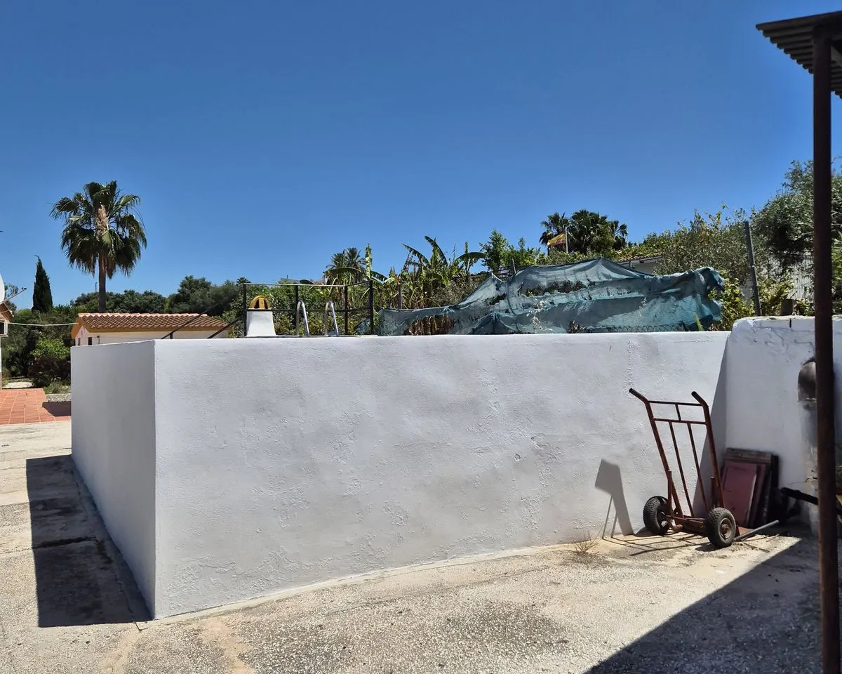 1418a079-5ebf-4b33-9bcb-8818f6098e4d