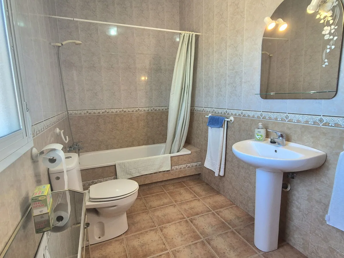 6fc3bae6-7df2-4ca6-b571-3905b2dfdc23