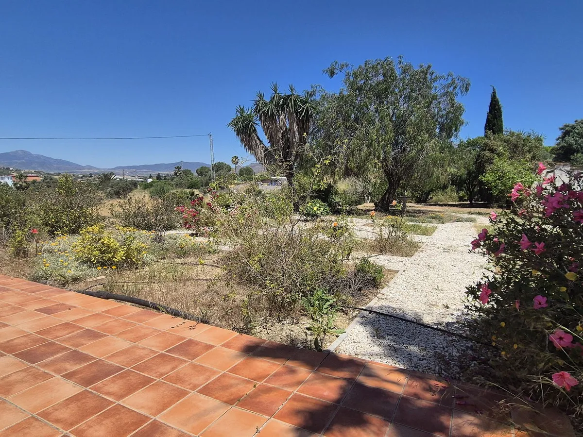 b7a7774b-d85f-4133-bd2d-4b24929449c6