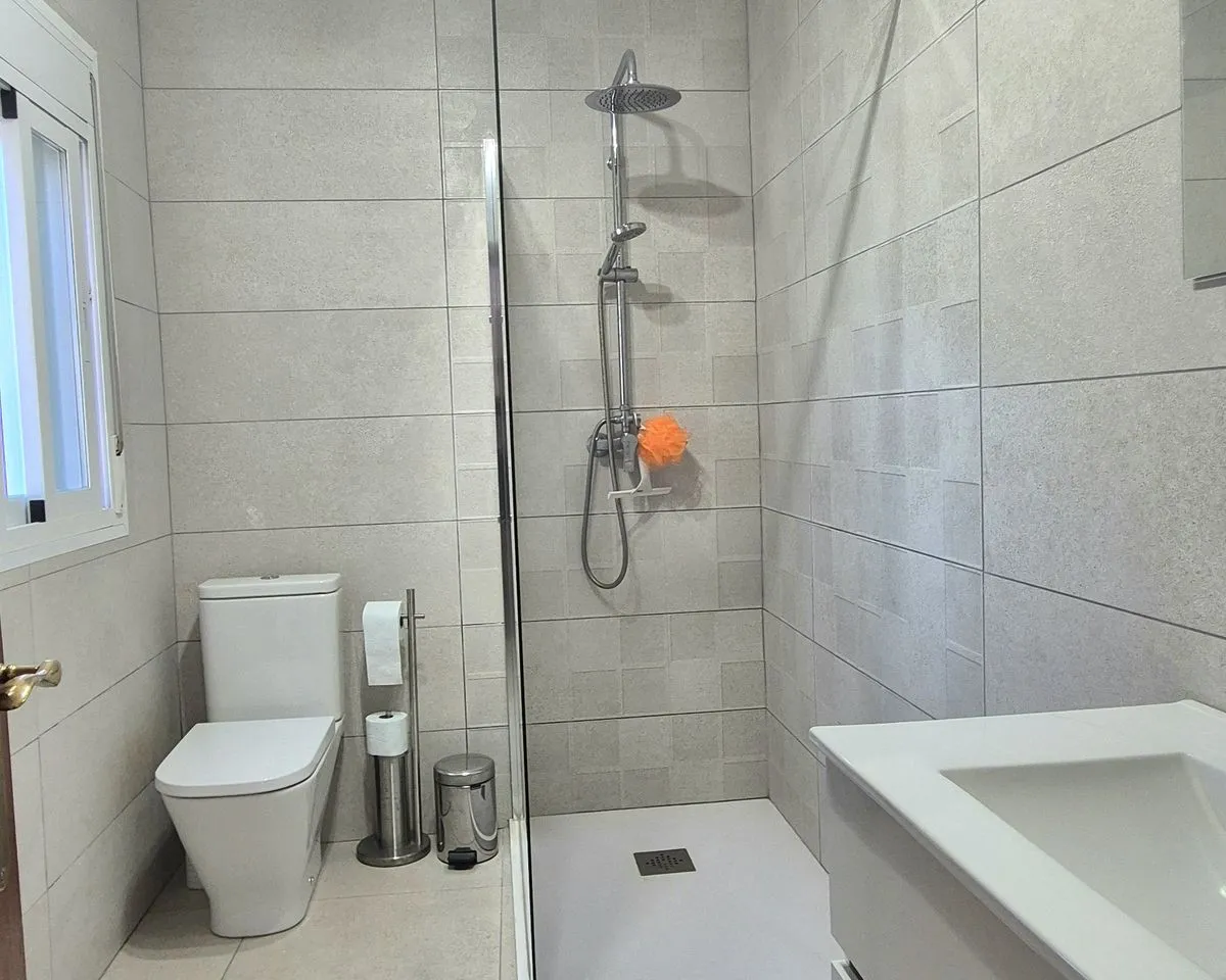 c70d42c5-9be4-4338-83de-cb2878bfef3f