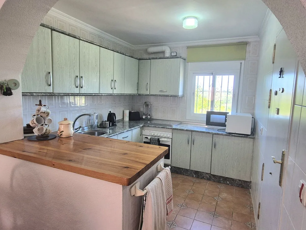 d9f74e00-a18a-4f01-b709-ff026ae5626d