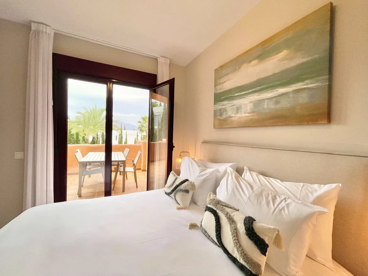 2ab4d0ff-6b5e-4947-a06b-cfd9e555c7e6