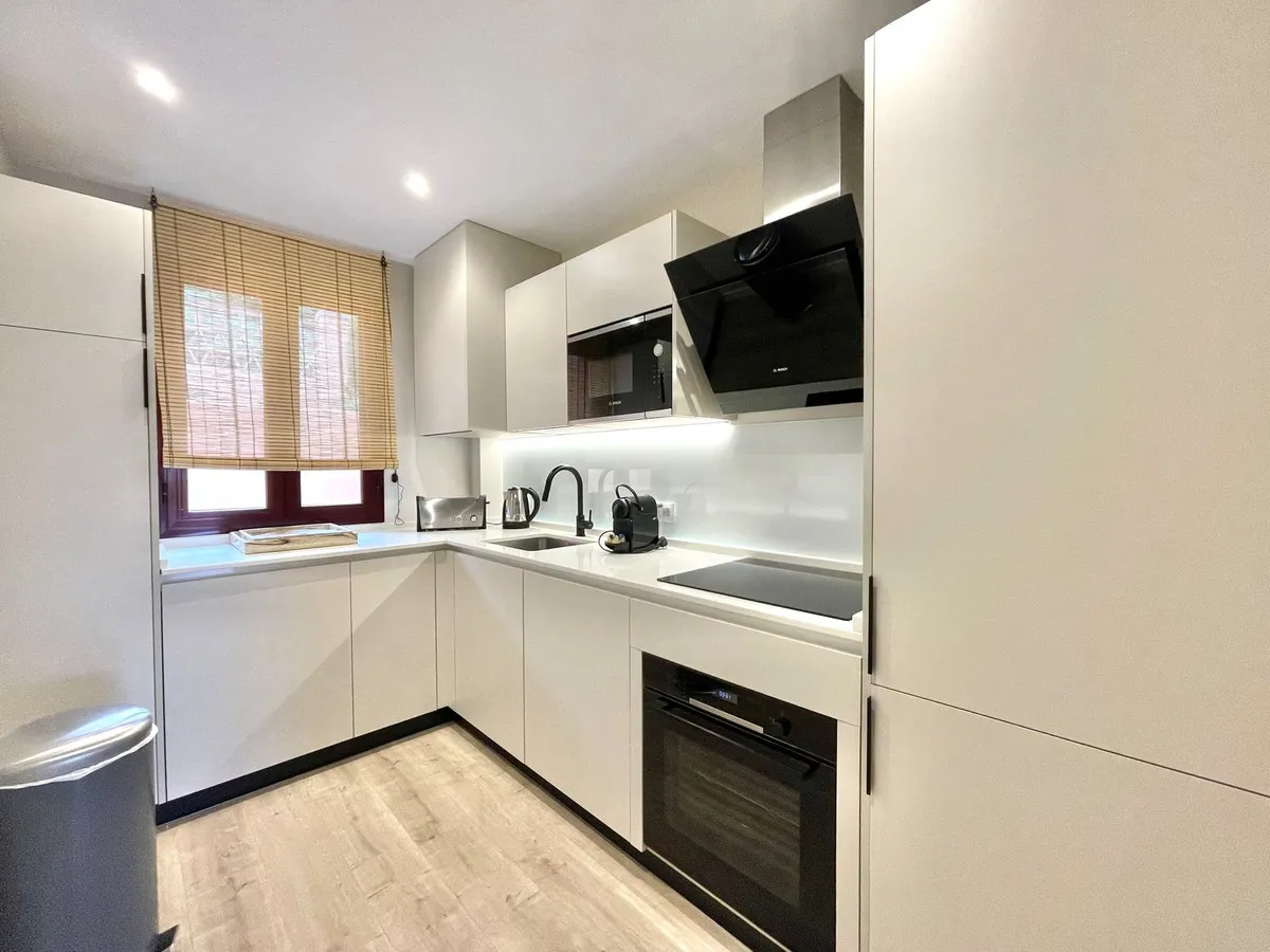 3b499b01-da8f-49b7-86b4-382a806d1432