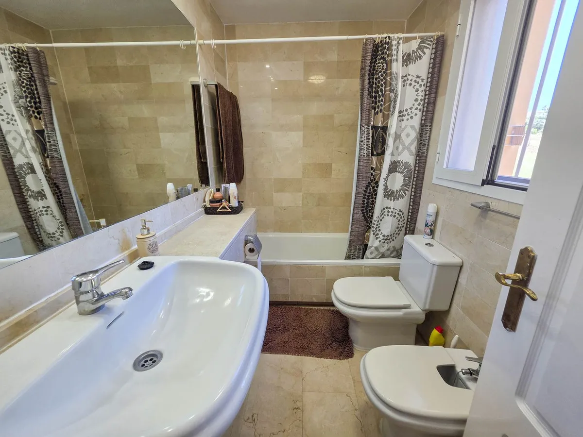 0d73cbb5-2120-4346-971f-32f1f9eb1a64