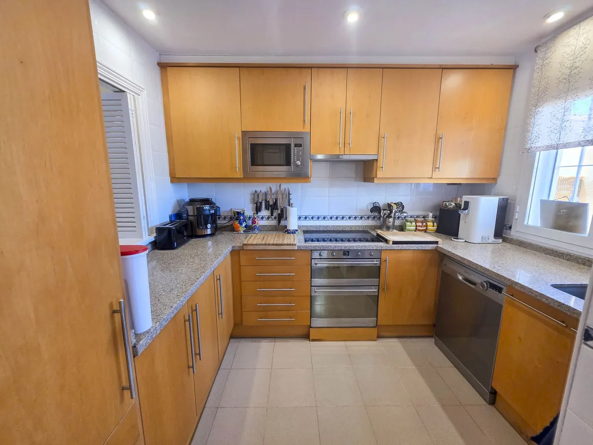 4c7f50fb-6c9a-48b9-90ce-1cf59be863a1