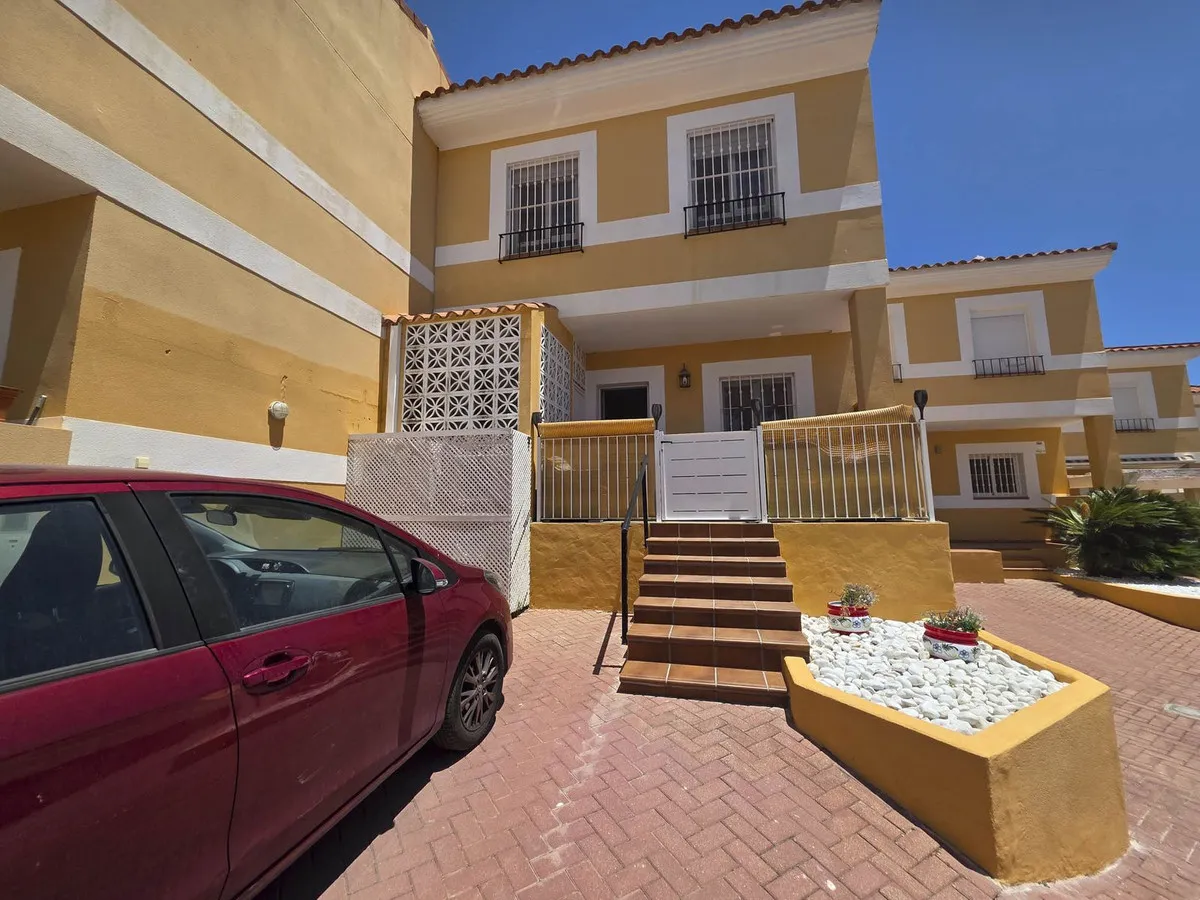 4fc904b6-cc8d-4fcd-83d7-4c82ebb8cc36