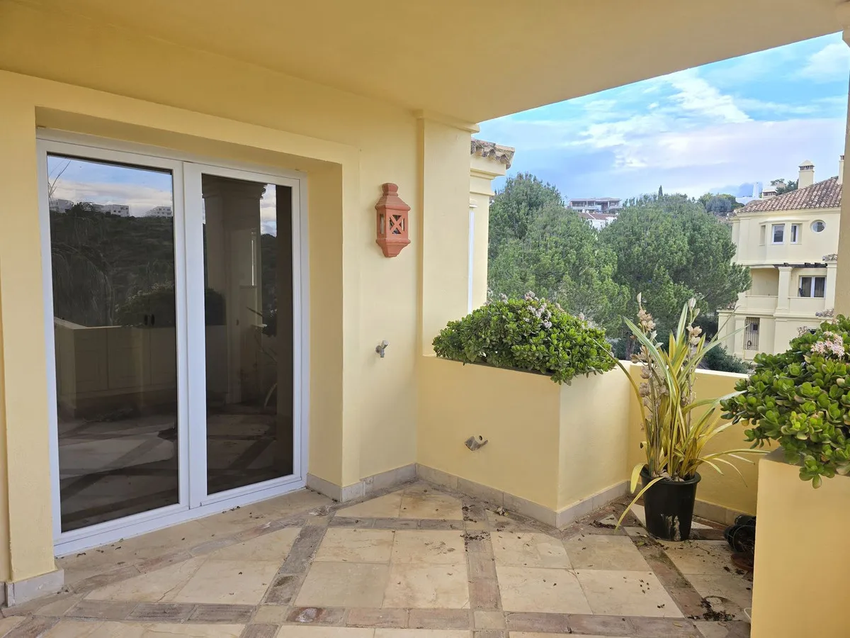 eef25704-3dab-454f-897a-ff890fda4180