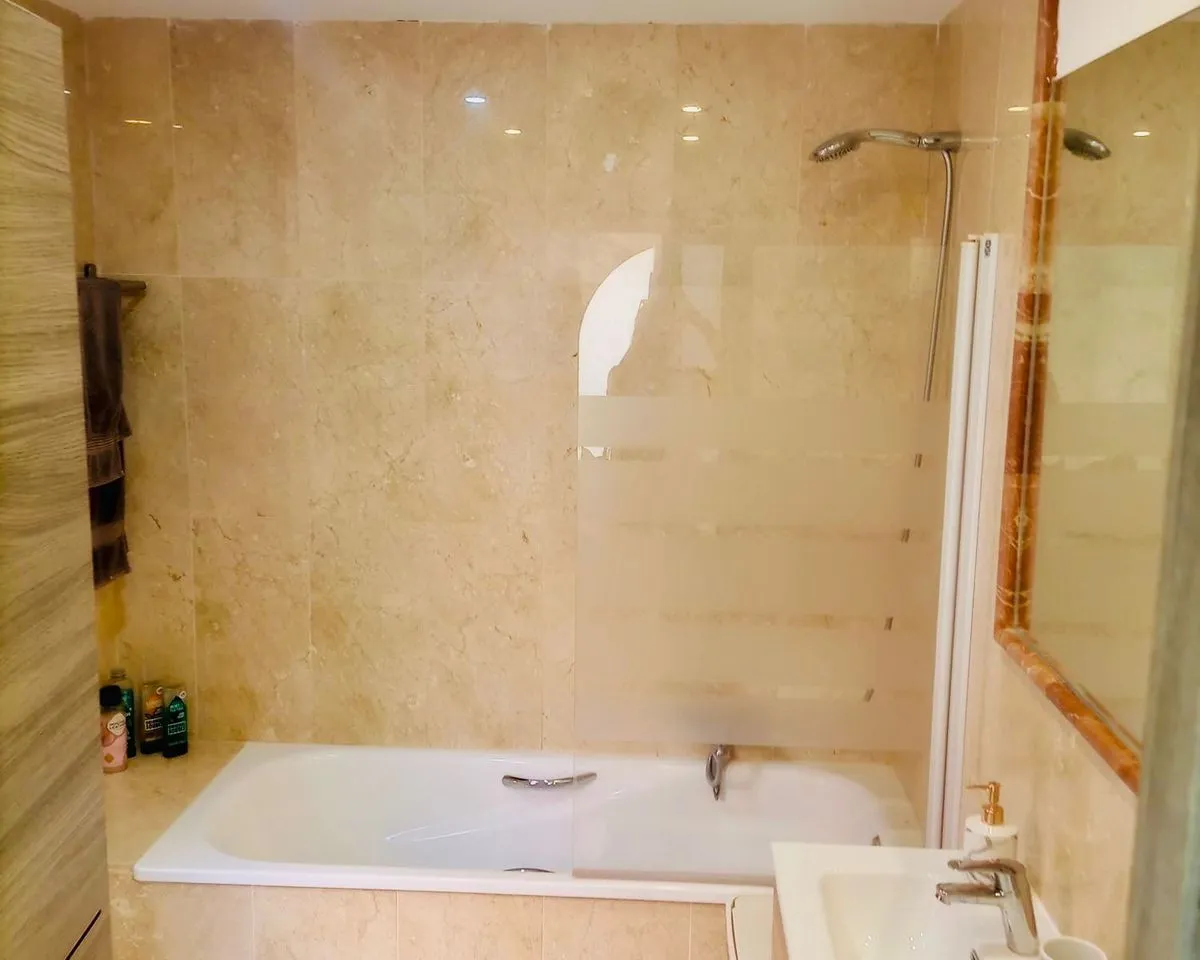 366dc27a-d78c-4def-b0c0-871b03163717