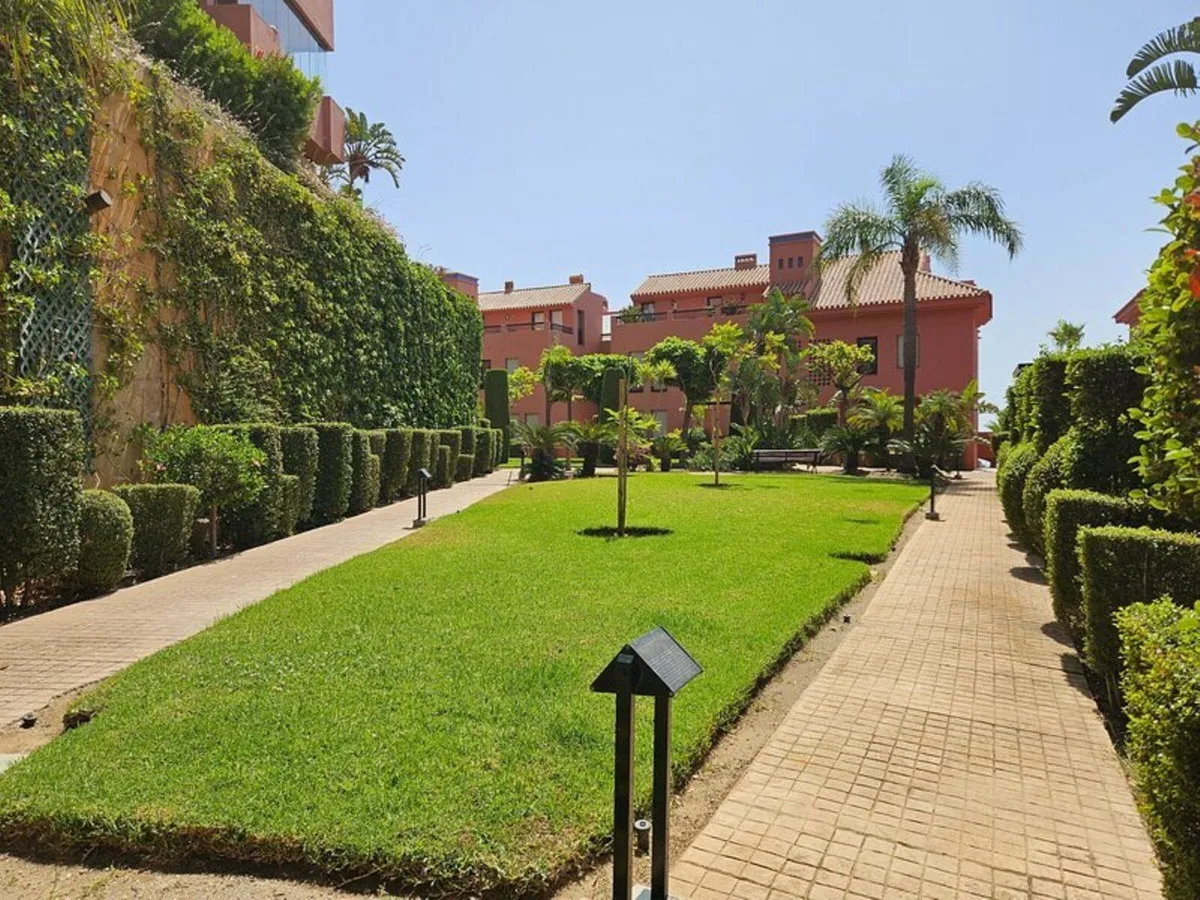 4022cfdb-d9f8-4b48-8cc9-056f42d62efa