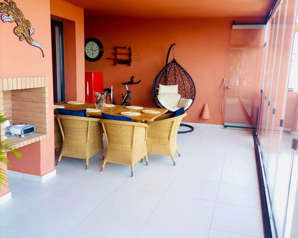 6a50a61f-d9e8-4cf7-8385-38f8b92e8aba