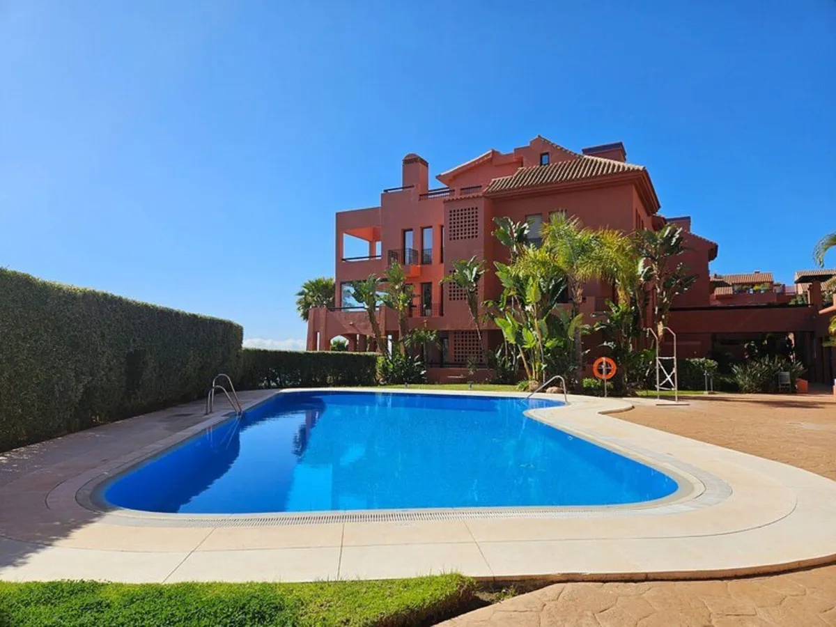 a1fc80c2-d7bd-4a9c-80bb-6d1c2b0a4c44