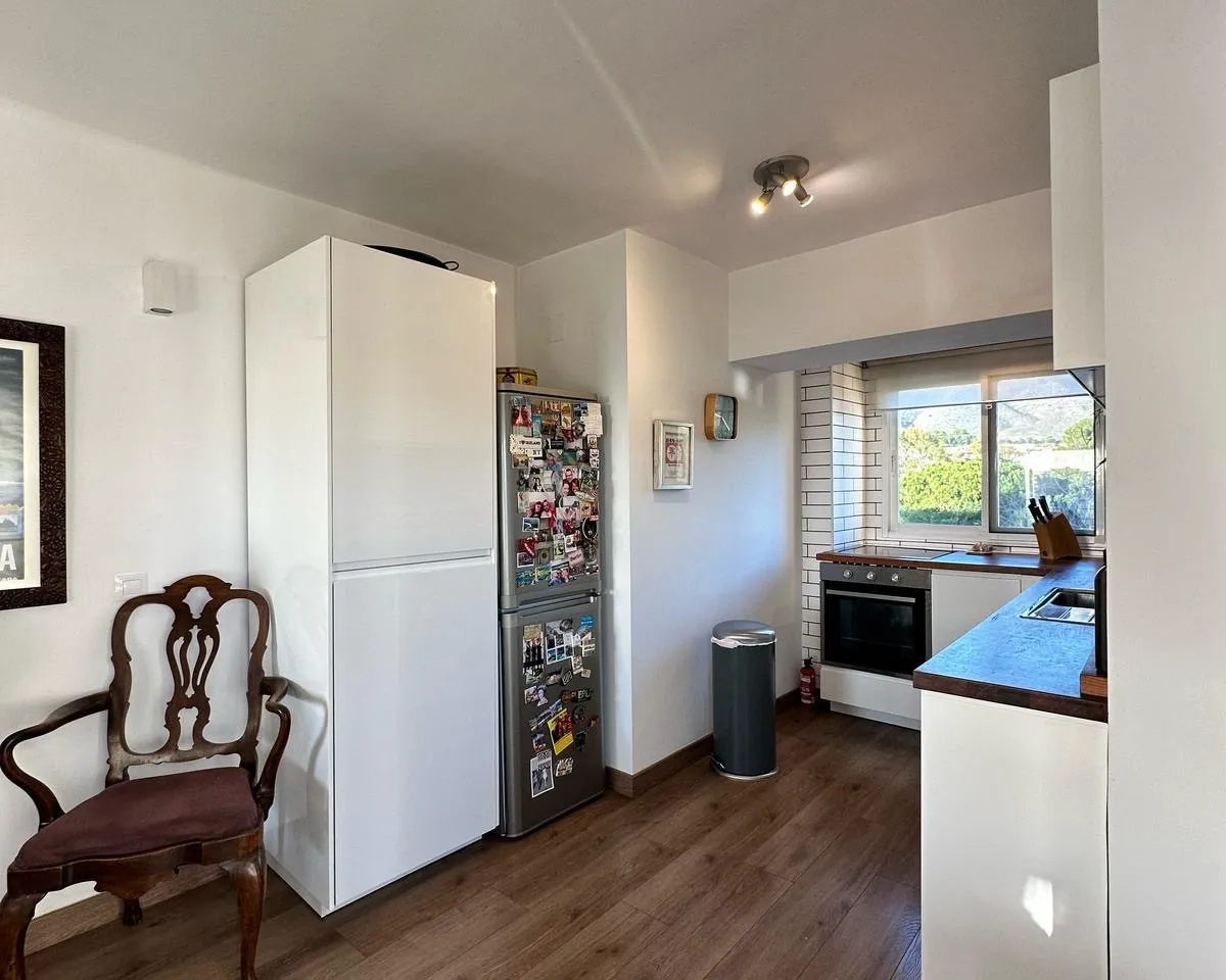 8bd74831-a418-4497-9163-1cf61c84e9db