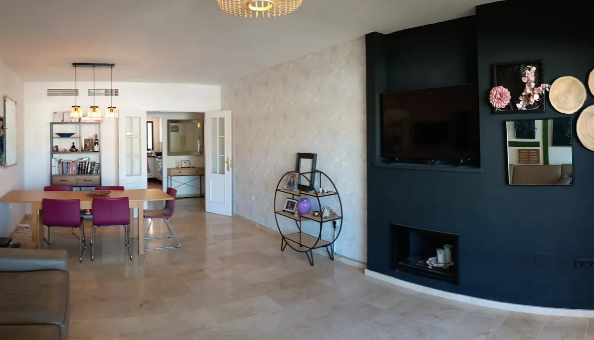 4f1b2c8e-f871-4426-978b-fb51b1262916