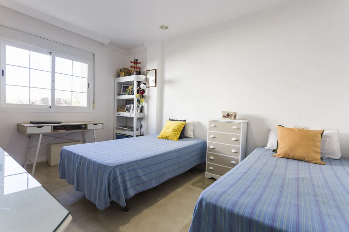 288072f6-911e-40e7-bc6e-1f9b6aae8371